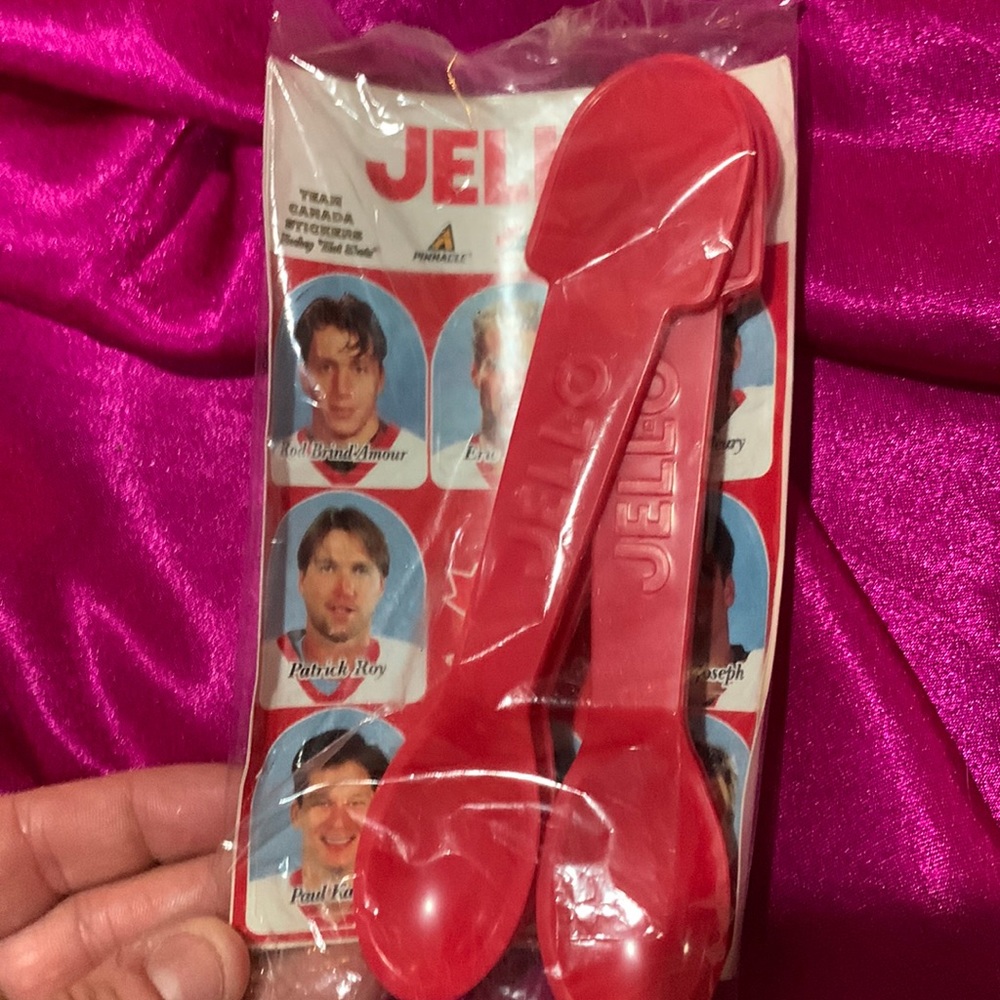 Team Canada Jell-O spoons with stickers to stick on spoons original pack…